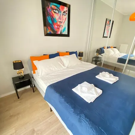 Old Town Garden Gates Апартаменты